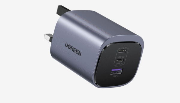 UGREEN 65W 3 PORT GAN CHARGER
