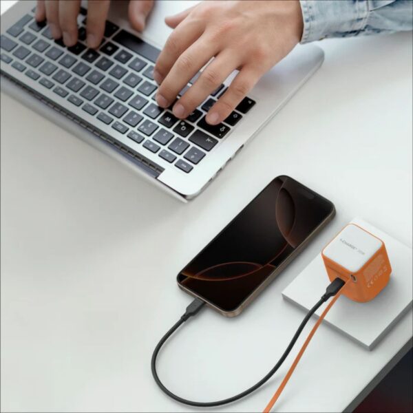 35W Fast Charger Type C – Ultra-Fast Charging for Smartphones & Tablets